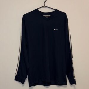 Vintage Nike Men's Dark Blue Long Sleeve Shirt with White Stripes